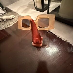 Stylish Cream Sunglasses